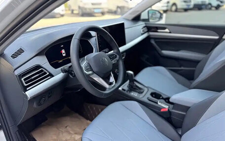 Volkswagen Lavida, 2024 год, 1 482 000 рублей, 8 фотография
