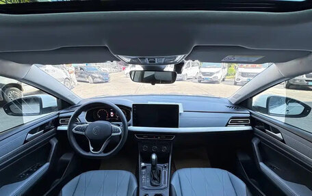Volkswagen Lavida, 2024 год, 1 482 000 рублей, 11 фотография