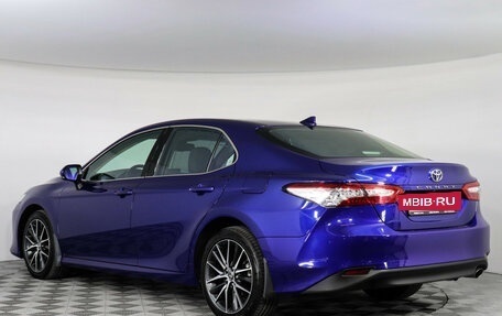 Toyota Camry, 2021 год, 3 347 000 рублей, 8 фотография