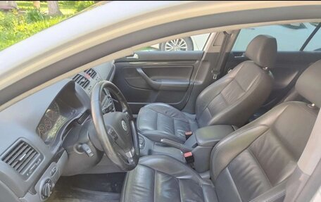 Volkswagen Golf V, 2008 год, 650 000 рублей, 8 фотография