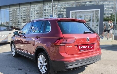 Volkswagen Tiguan II, 2020 год, 2 850 000 рублей, 6 фотография