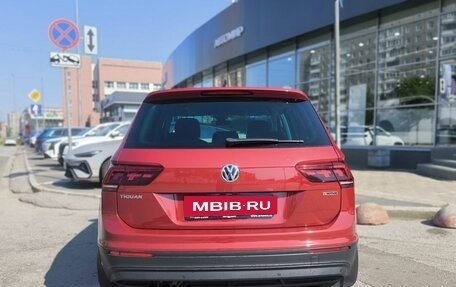 Volkswagen Tiguan II, 2020 год, 2 850 000 рублей, 5 фотография