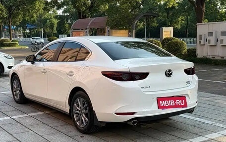 Mazda 3, 2023 год, 1 580 000 рублей, 4 фотография