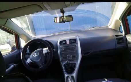 Toyota Auris II, 2007 год, 590 000 рублей, 5 фотография