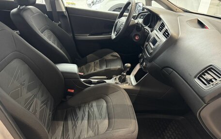 KIA cee'd III, 2013 год, 870 000 рублей, 22 фотография