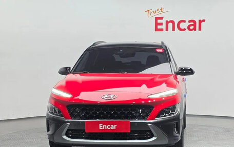 Hyundai Kona I, 2022 год, 1 775 000 рублей, 2 фотография