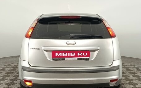 Ford Focus II рестайлинг, 2006 год, 320 000 рублей, 6 фотография