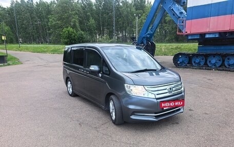 Honda Stepwgn IV, 2013 год, 1 200 000 рублей, 4 фотография