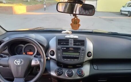 Toyota RAV4, 2011 год, 1 420 000 рублей, 6 фотография