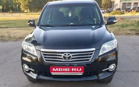 Toyota RAV4, 2011 год, 1 420 000 рублей, 2 фотография