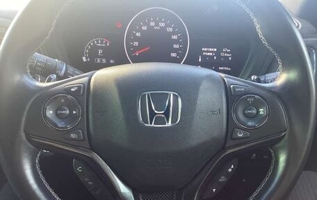 Honda Vezel, 2021 год, 1 258 000 рублей, 12 фотография