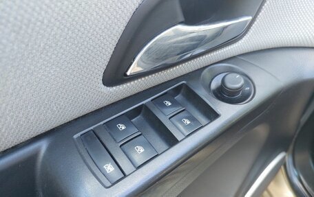 Chevrolet Cruze II, 2013 год, 699 000 рублей, 9 фотография
