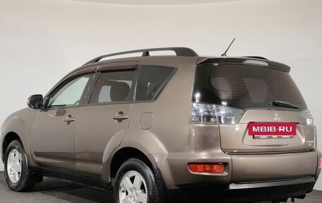 Mitsubishi Outlander III рестайлинг 3, 2011 год, 950 000 рублей, 7 фотография
