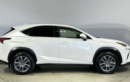 Lexus NX I, 2018 год, 2 440 000 рублей, 5 фотография