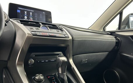 Lexus NX I, 2018 год, 2 440 000 рублей, 19 фотография