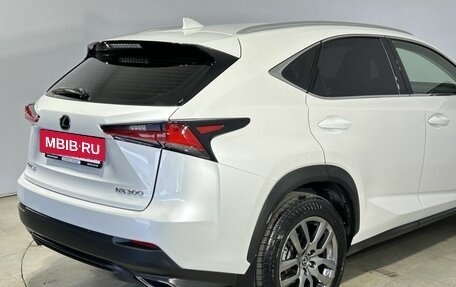 Lexus NX I, 2018 год, 2 440 000 рублей, 3 фотография