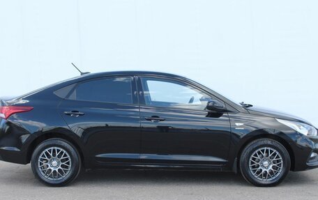 Hyundai Solaris II рестайлинг, 2019 год, 1 400 000 рублей, 8 фотография