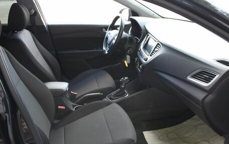 Hyundai Solaris II рестайлинг, 2019 год, 1 400 000 рублей, 12 фотография