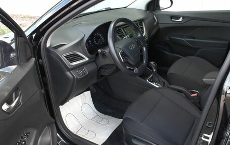 Hyundai Solaris II рестайлинг, 2019 год, 1 400 000 рублей, 15 фотография