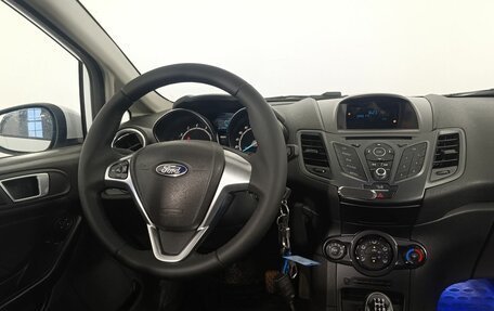 Ford Fiesta, 2016 год, 620 000 рублей, 11 фотография