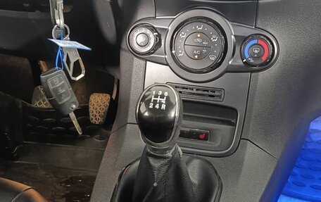 Ford Fiesta, 2016 год, 620 000 рублей, 14 фотография