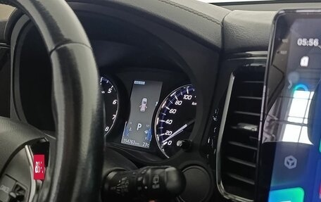 Mitsubishi Outlander III рестайлинг 3, 2019 год, 2 055 000 рублей, 13 фотография