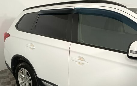 Mitsubishi Outlander III рестайлинг 3, 2019 год, 2 055 000 рублей, 25 фотография