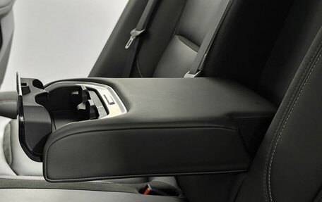 Geely Tugella FY11, 2023 год, 2 200 000 рублей, 15 фотография