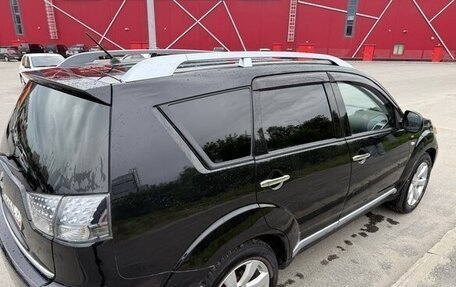 Mitsubishi Outlander III рестайлинг 3, 2008 год, 1 300 000 рублей, 2 фотография