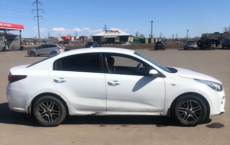 KIA Rio IV, 2017 год, 600 000 рублей, 3 фотография