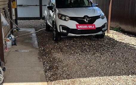 Renault Kaptur I рестайлинг, 2016 год, 1 350 000 рублей, 4 фотография