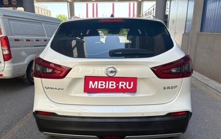 Nissan Qashqai, 2022 год, 1 810 000 рублей, 5 фотография