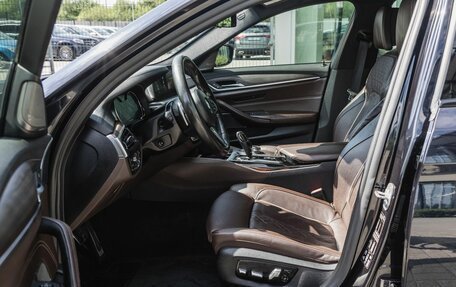 BMW 5 серия, 2018 год, 4 100 000 рублей, 12 фотография