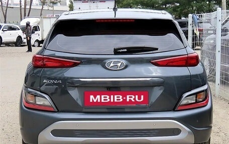 Hyundai Kona I, 2022 год, 1 722 000 рублей, 3 фотография