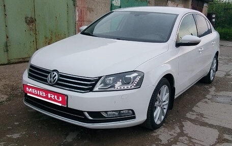 Volkswagen Passat B7, 2011 год, 860 000 рублей, 3 фотография