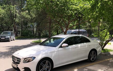Mercedes-Benz E-Класс, 2020 год, 4 170 000 рублей, 2 фотография