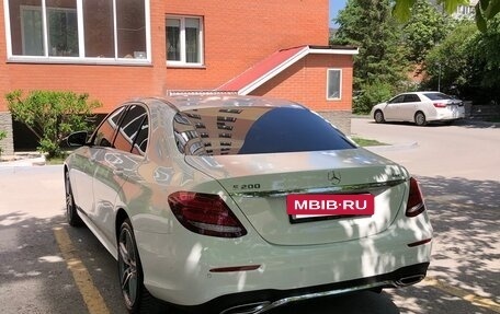 Mercedes-Benz E-Класс, 2020 год, 4 170 000 рублей, 8 фотография