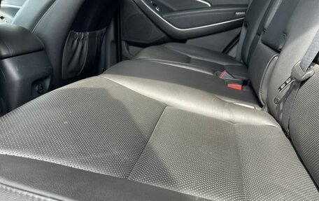 Hyundai Santa Fe III рестайлинг, 2017 год, 2 220 000 рублей, 23 фотография