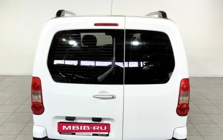 Peugeot Partner II рестайлинг 2, 2011 год, 490 000 рублей, 6 фотография