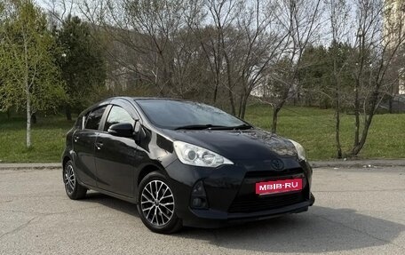 Toyota Aqua I, 2013 год, 630 000 рублей, 1 фотография