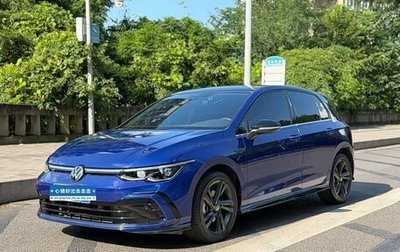 Volkswagen Golf VIII, 2022 год, 1 620 000 рублей, 1 фотография