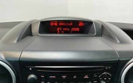 Peugeot Partner II рестайлинг 2, 2011 год, 490 000 рублей, 16 фотография