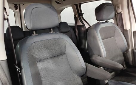 Peugeot Partner II рестайлинг 2, 2011 год, 490 000 рублей, 20 фотография
