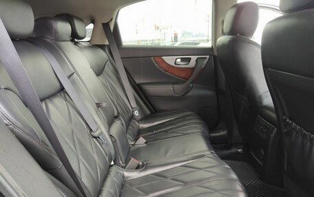 Infiniti FX II, 2012 год, 1 950 000 рублей, 23 фотография