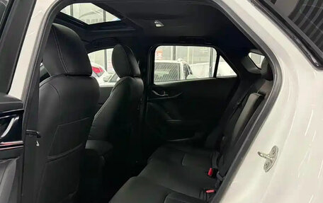 Mazda CX-4, 2021 год, 1 760 000 рублей, 9 фотография
