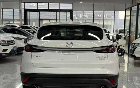 Mazda CX-4, 2021 год, 1 760 000 рублей, 5 фотография