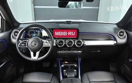 Mercedes-Benz GLB, 2023 год, 2 926 000 рублей, 8 фотография