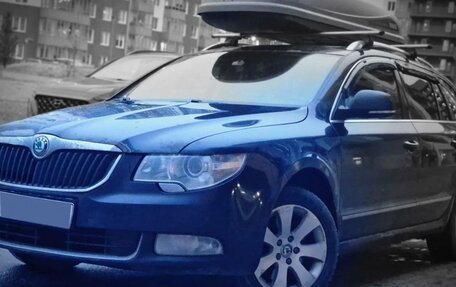 Skoda Superb III рестайлинг, 2011 год, 700 000 рублей, 2 фотография