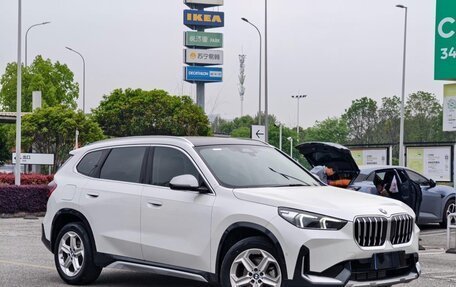 BMW X1, 2023 год, 2 700 100 рублей, 3 фотография