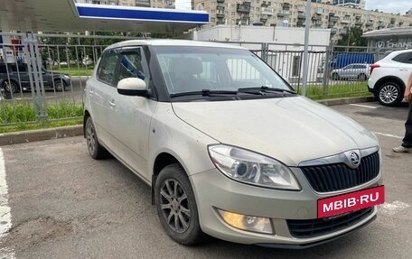 Skoda Fabia II, 2013 год, 479 000 рублей, 2 фотография
